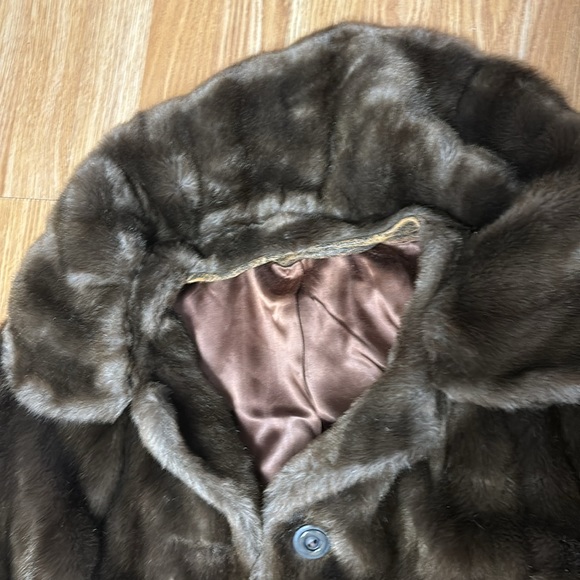 Vintage Tissavel of France Braemoor Pile 100% Acrylic Faux brown Fur NICE - Picture 8 of 15